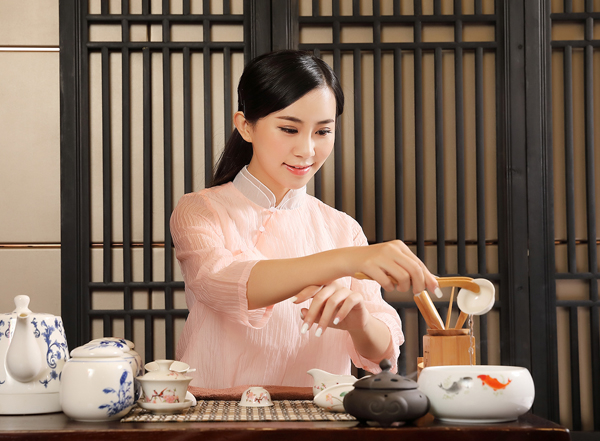 经常去北京海淀靠谱男士会馆，这家私藏已久的店推荐给你